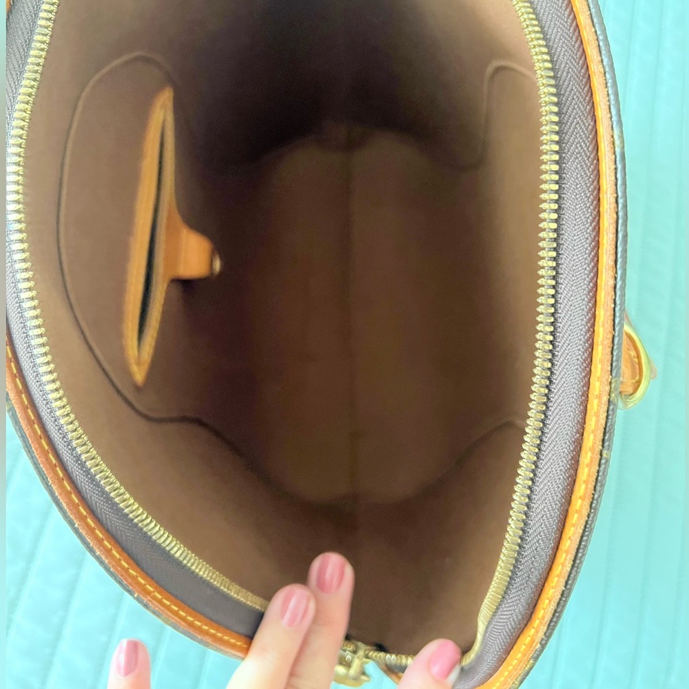 Louis Vuitton Ellipse monogram coated canvas bag with leather trims - Picture 11 of 15